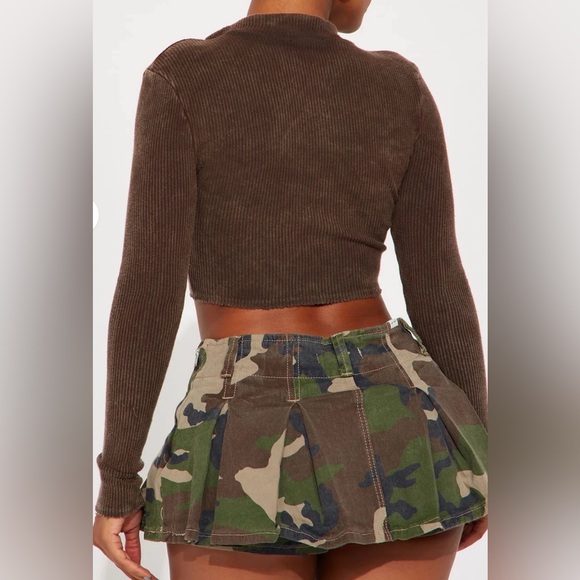 Brown Ribbed Crop Top - Picture 2 of 2